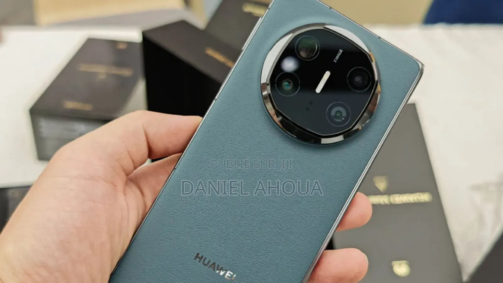 Nouveau Huawei Mate X6 512 GB Rouge