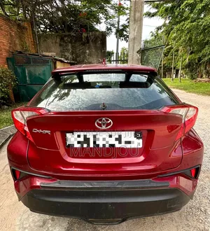 Toyota C-HR 2018 Rouge