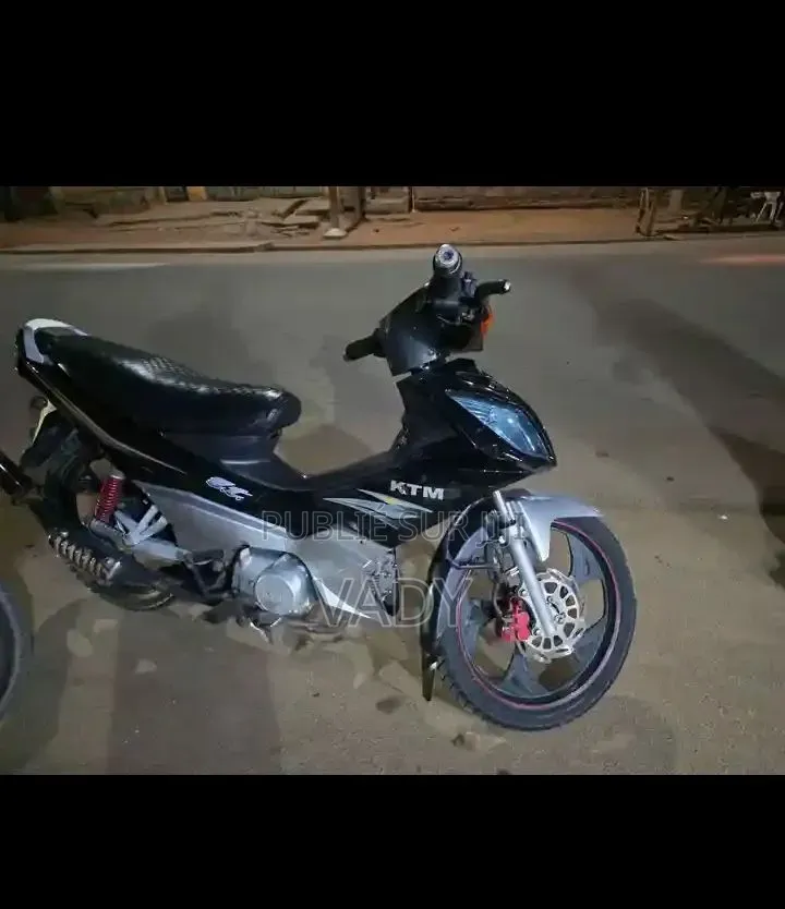 KTM Duke 125 2026 Noir
