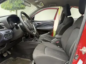 Suzuki Baleno 2025 Rouge