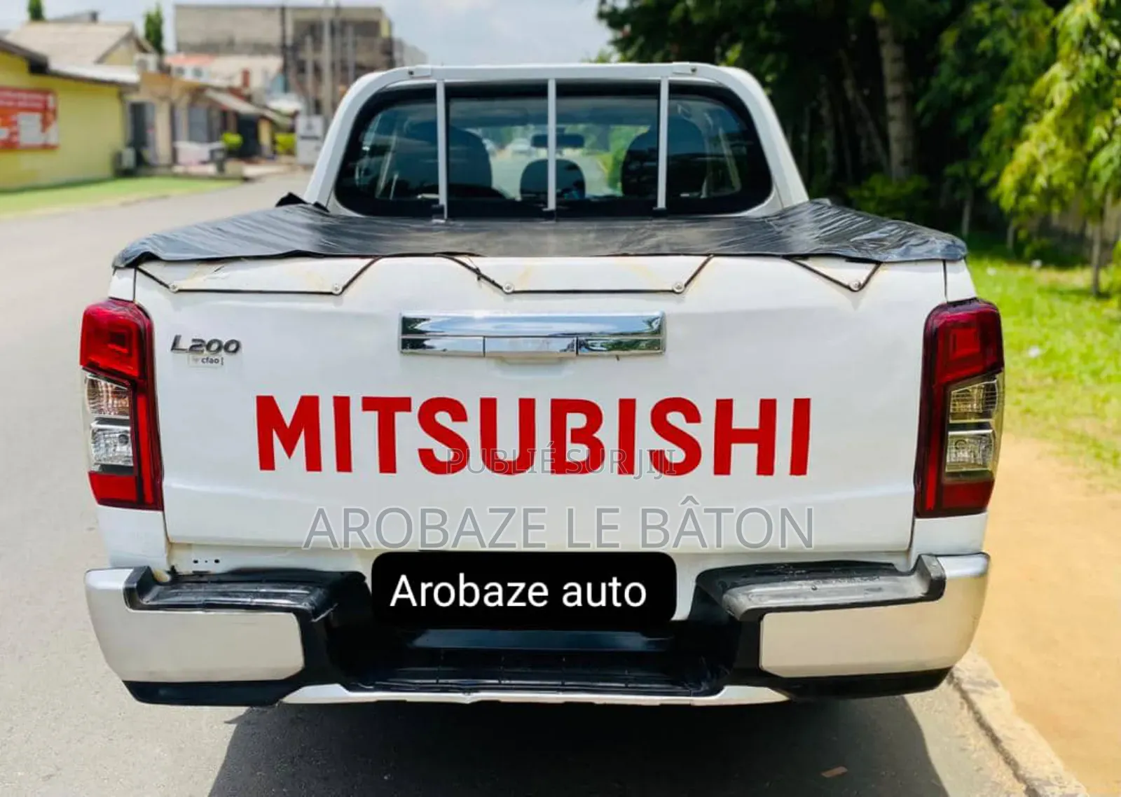Mitsubishi L200 Club Cab 2.2 4WD 2020 Blanc cassé