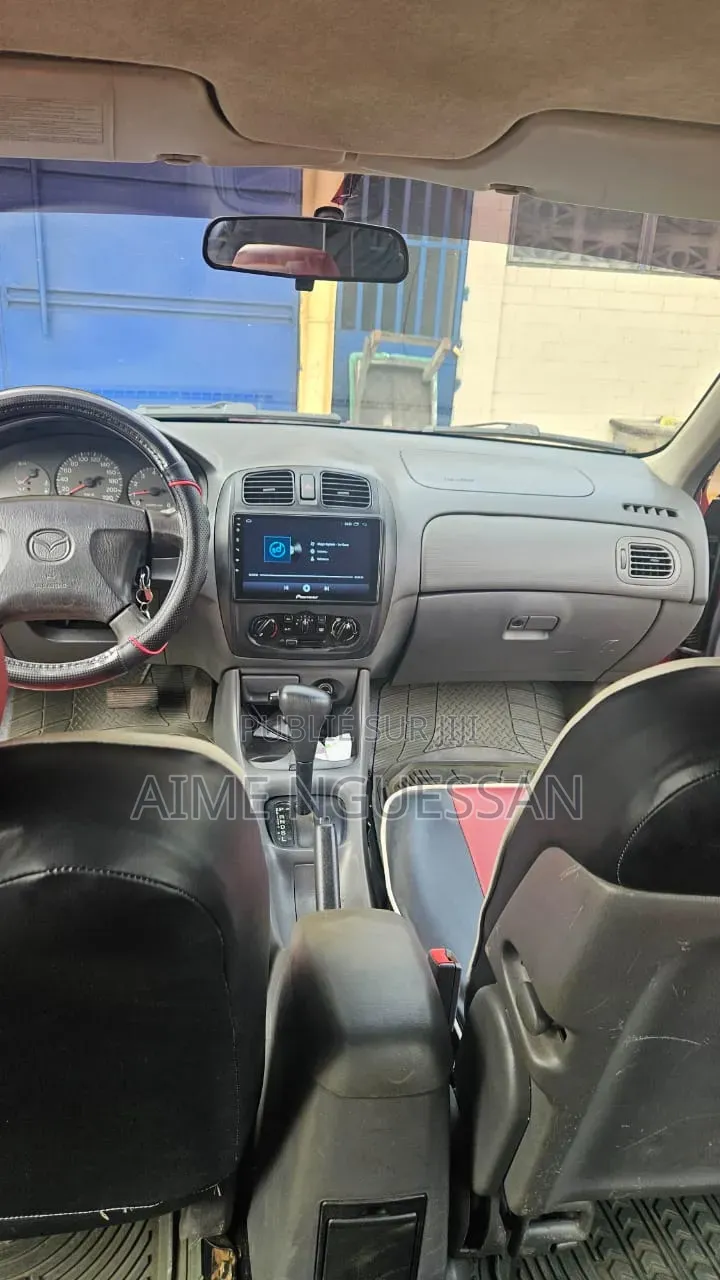 Mazda AZ Offroad Automatic 2005 Rouge