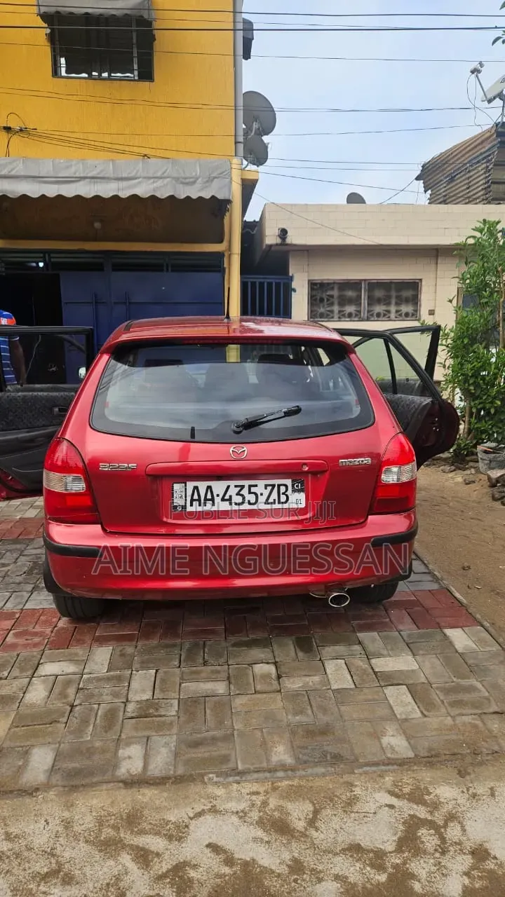 Mazda AZ Offroad Automatic 2005 Rouge