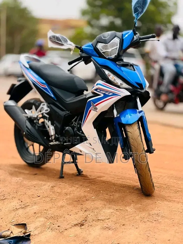 Nouveau Honda Autre 2023 Bleu
