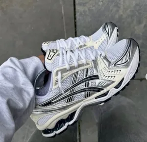 Asics Semelle Gomme Authentique Original Qualité Irréprochable