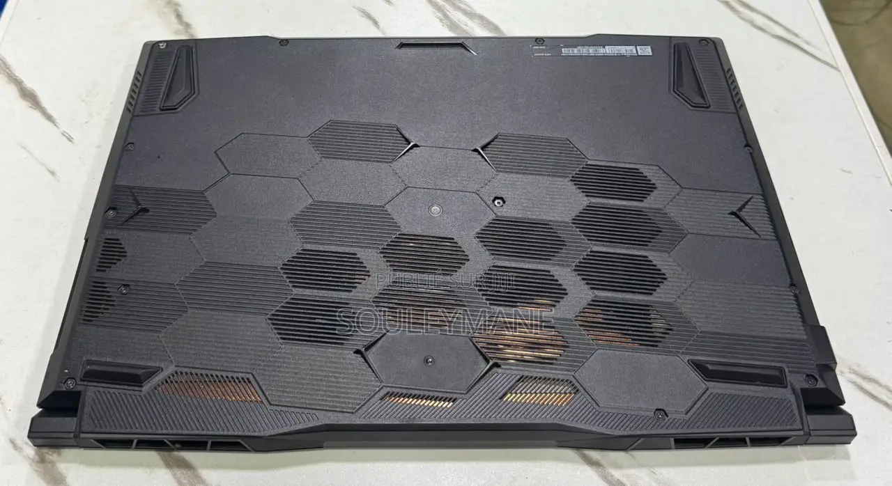 Ordinateur portable MSI Katana 17 16GB Intel Core i7 SSD 512GB