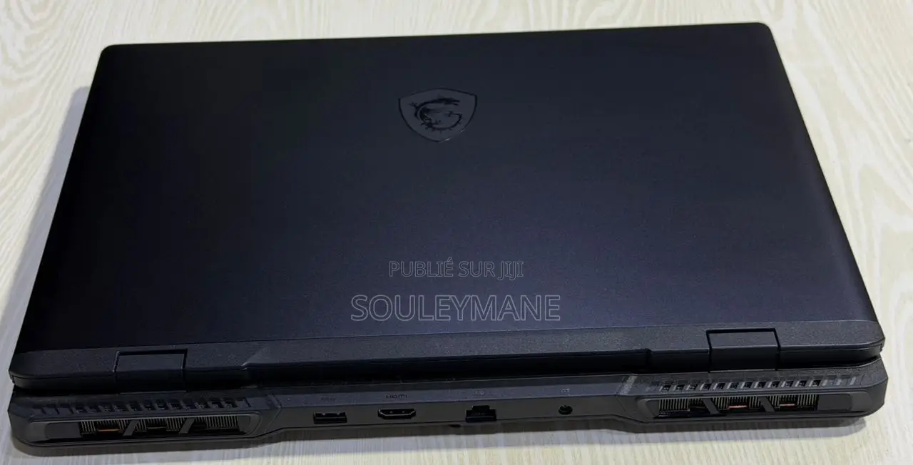 Ordinateur portable MSI Cyborg 15 16GB Intel Core Ultra 7 SSD 512GB