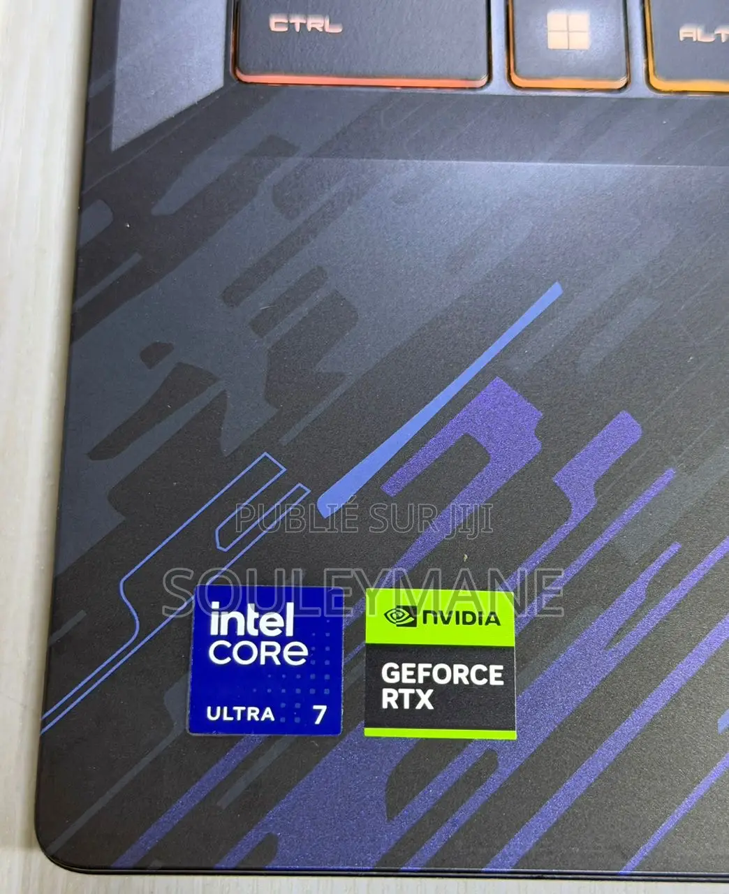 Ordinateur portable MSI Cyborg 15 16GB Intel Core Ultra 7 SSD 512GB