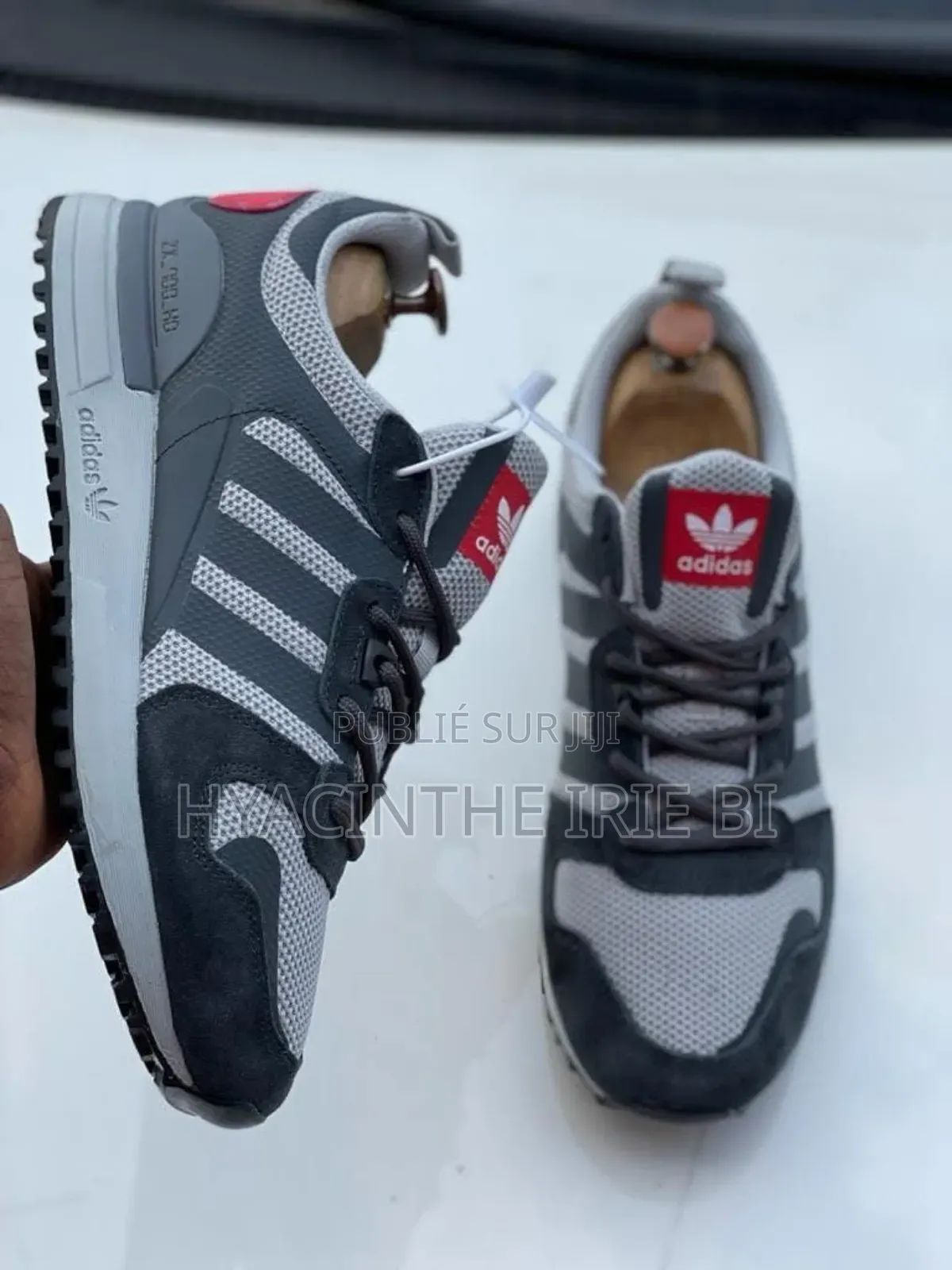 Sneakers Adidas Authentique Original Qualité Irréprochable