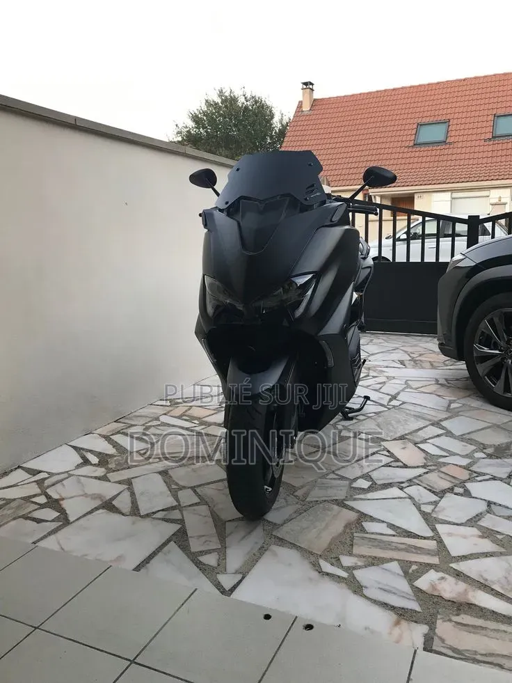 Nouveau Yamaha Autre 2023 Noir