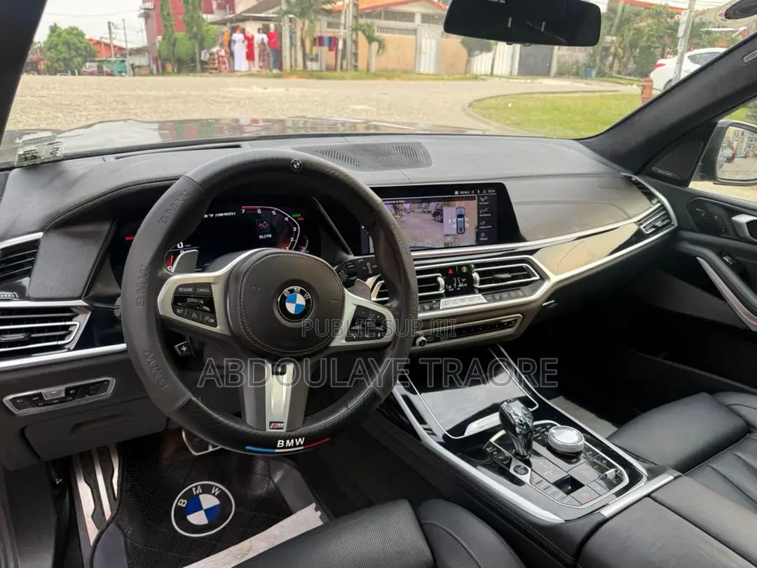 BMW X7 M50i 2022 Noir