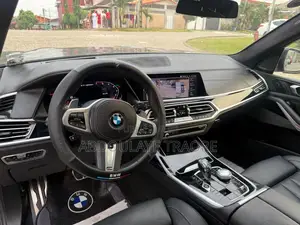 BMW X7 M50i 2022 Noir