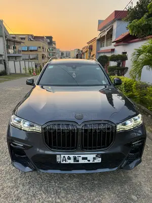 BMW X7 M50i 2022 Noir