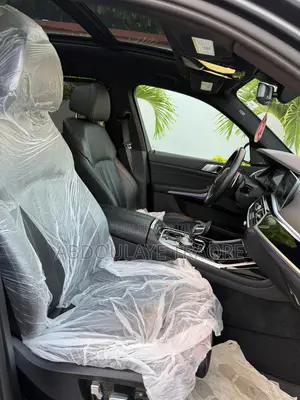 BMW X7 M50i 2022 Noir