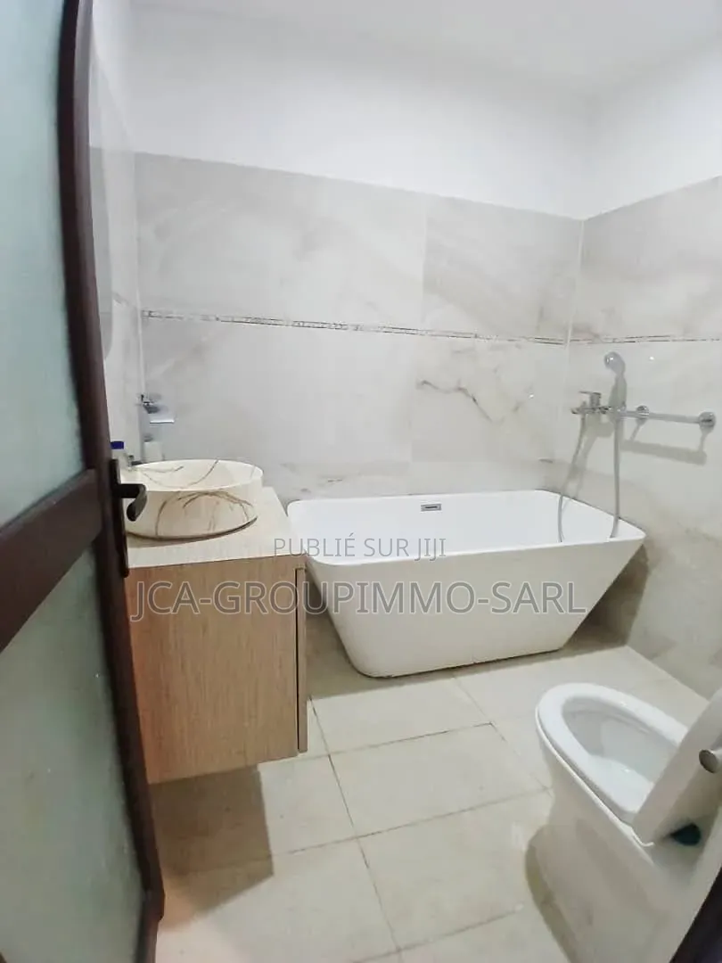 Mise en Location Une Villa Duplex De 5pieces