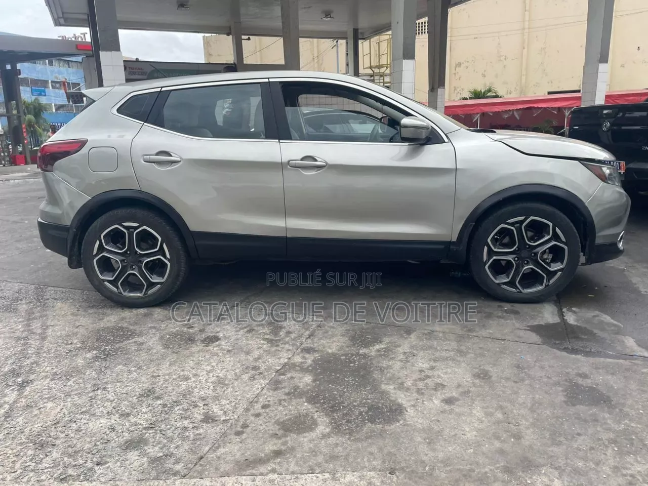 Nissan Qashqai 2017 Beige