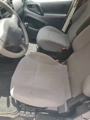 Peugeot Partenaire 2019 Blanc