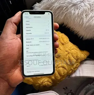 Apple iPhone X 64 GB Gris