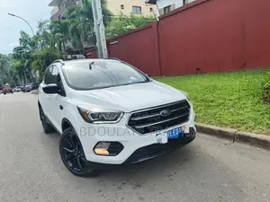 Ford Escape SE 4x4 2018 Blanc