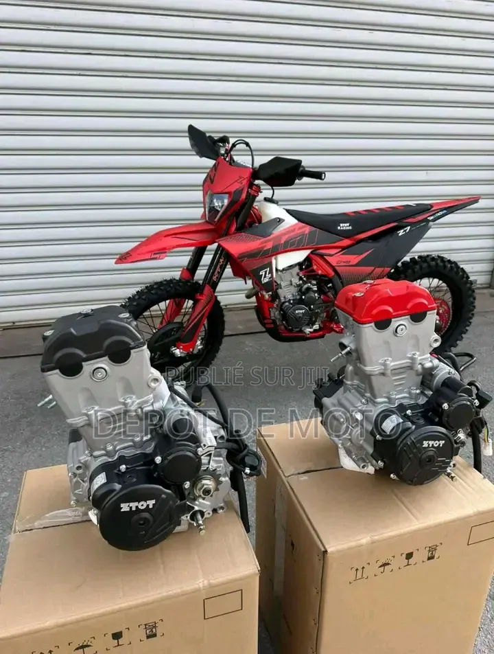 Nouveau Yamaha Autre 2026 Rouge