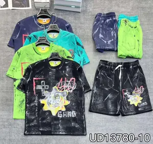 Vêtements Pour Homme Et Femme