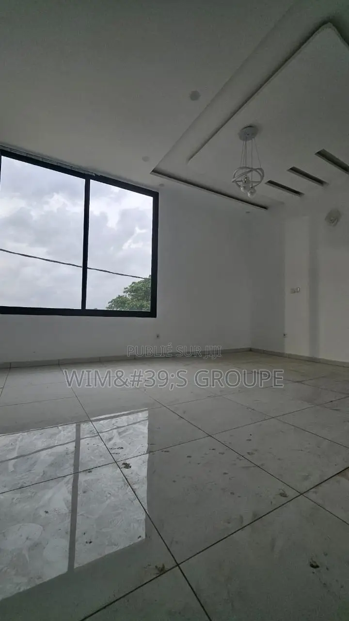 4chbre Duplex dans Wims Groupe, Cocody à Vendre
