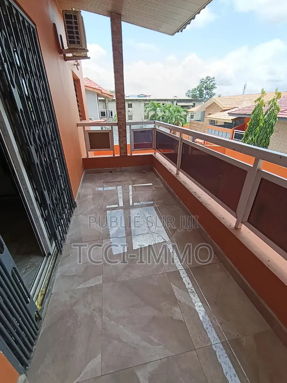 5chbre Villa dans Villa +Piscine, Cocody à Louer