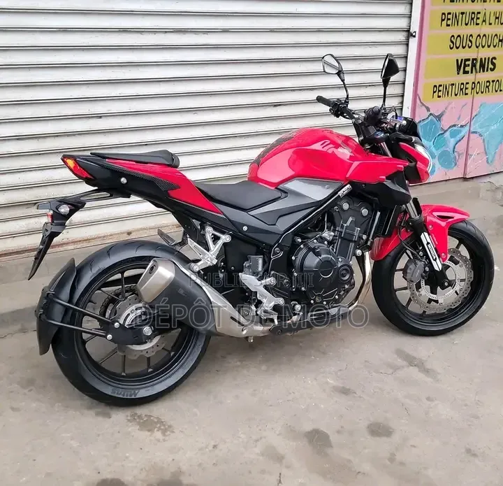 Nouveau Honda CB 2021 Rouge