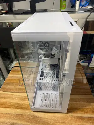 Nouveau Ordinateur portable MSI EX627 32GB AMD Ryzen 5 SSD 1T