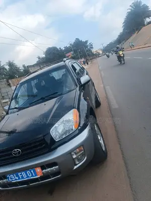 Toyota RAV4 2.0 4x4 2005 Bleu