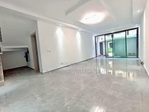 Mise en Location Une Villa Duplex Haut Standing De 5pieces