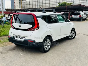 Kia Âme X-Line 2021 Beige