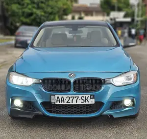 BMW 316i 2014 Bleu