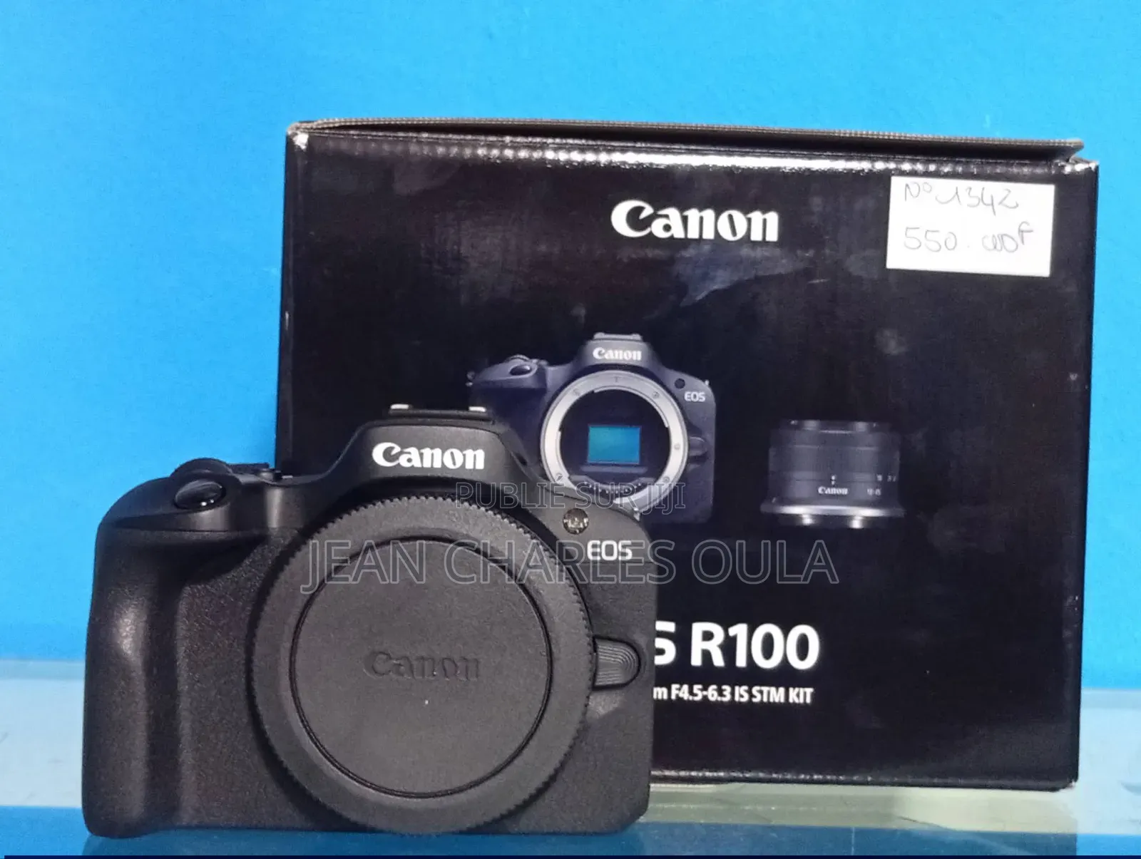 Canon Eos R100 + Rf-S 18-45mm