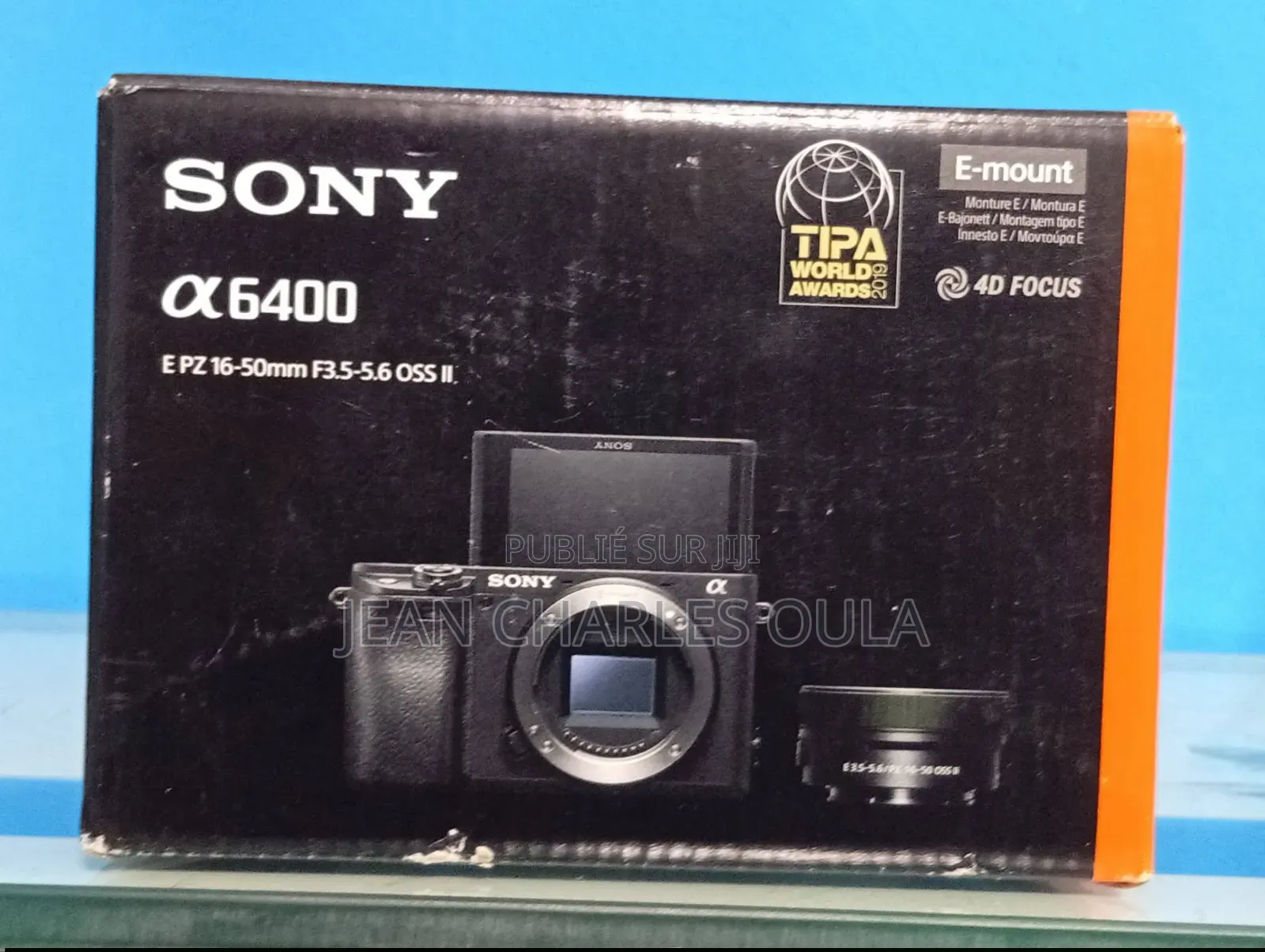 Sony A6400 + Sony 16-50mm