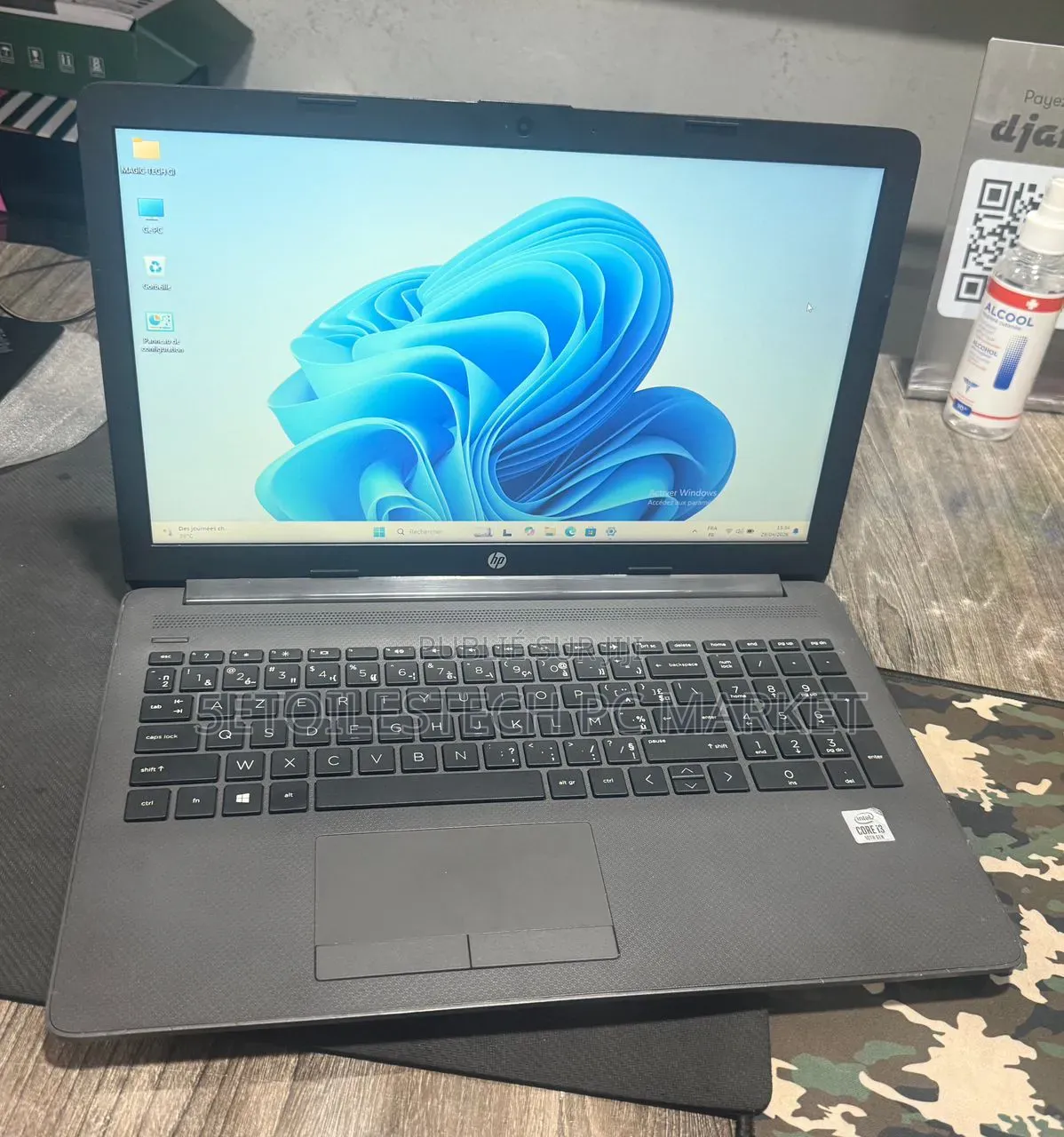 Nouveau Ordinateur portable HP 250 G7 4GB Intel Core i3 HDD 1T
