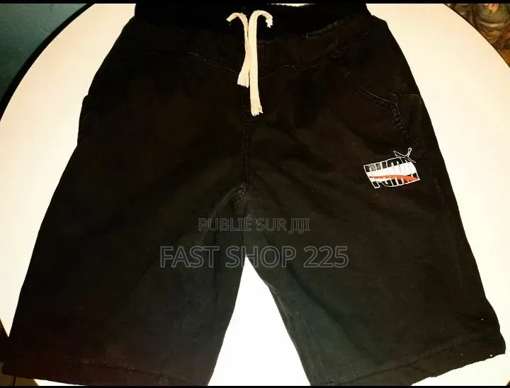 Short Coton Noir – Enfant (8-10 Ans)