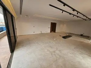 8chbre Appartement-terrasse dans Cocody à Louer
