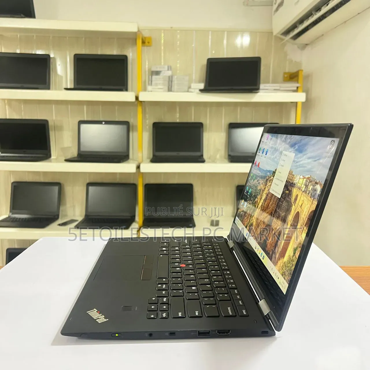 Nouveau Lenovo ThinkPad X1 Yoga 8GB Intel Core i5 SSD 256GB