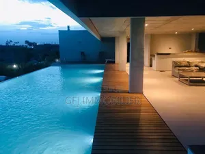2chbre Appartement dans Francis Gweh, Cocody à Louer