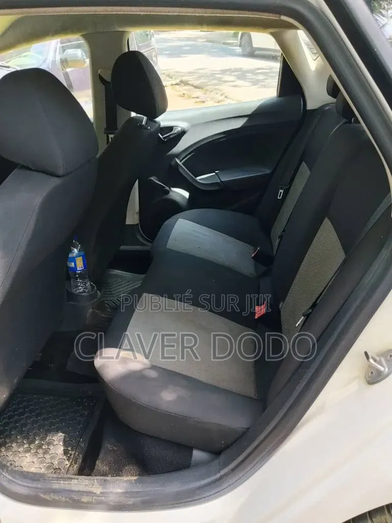 Fiat Punto 2018 Blanc