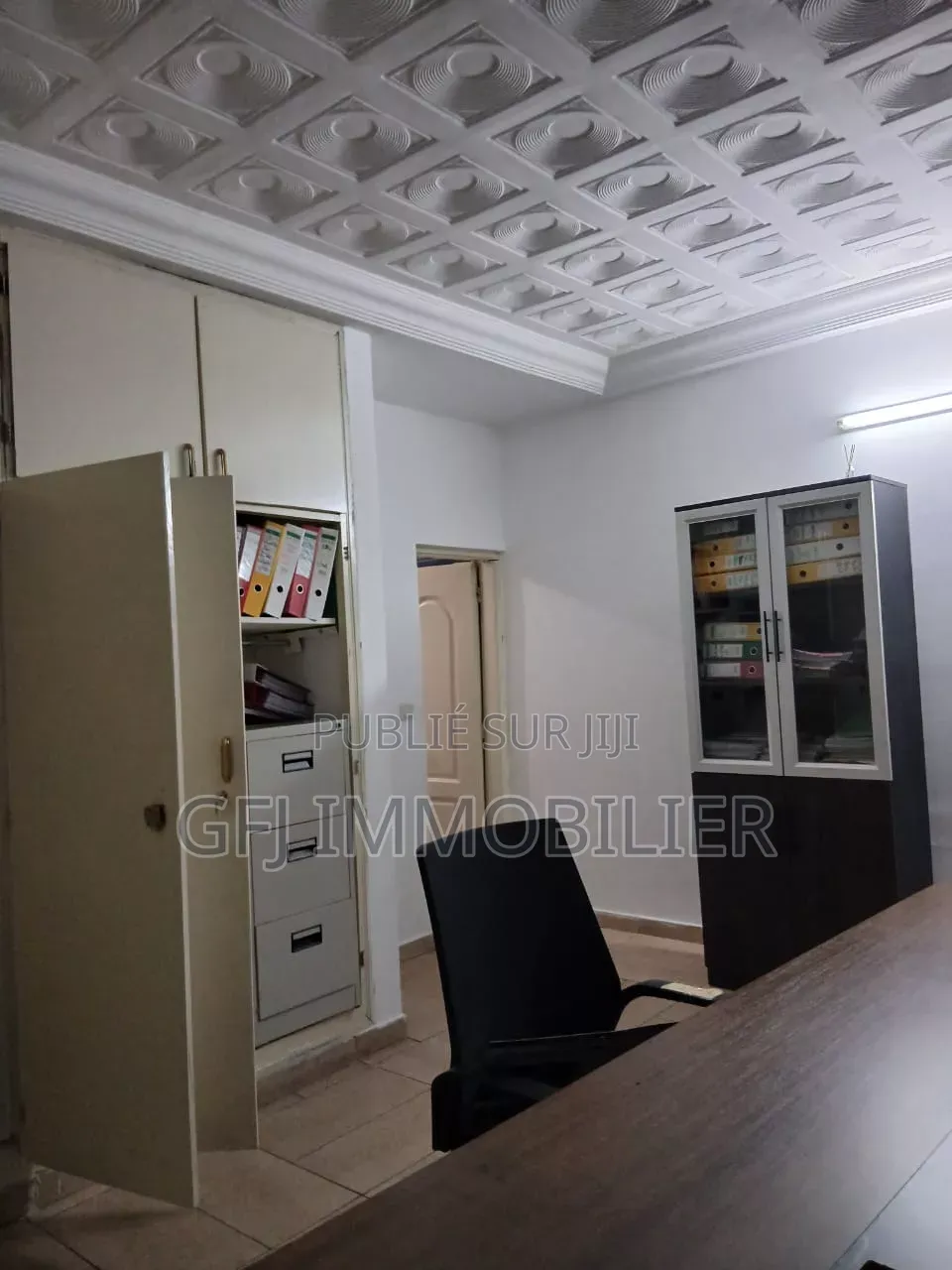 3chbre Villa dans Francis Gweh, Cocody à Louer
