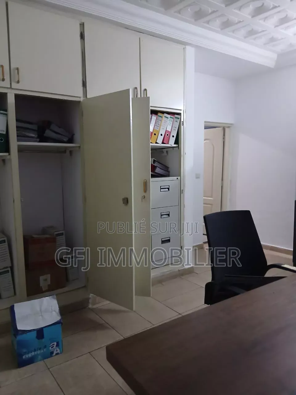 3chbre Villa dans Francis Gweh, Cocody à Louer