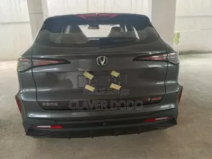 Nouveau Changan X5 Plus 1.5 Blue Core FWD 2025 Noir