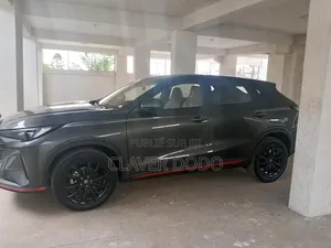 Nouveau Changan X5 Plus 1.5 Blue Core FWD 2025 Noir