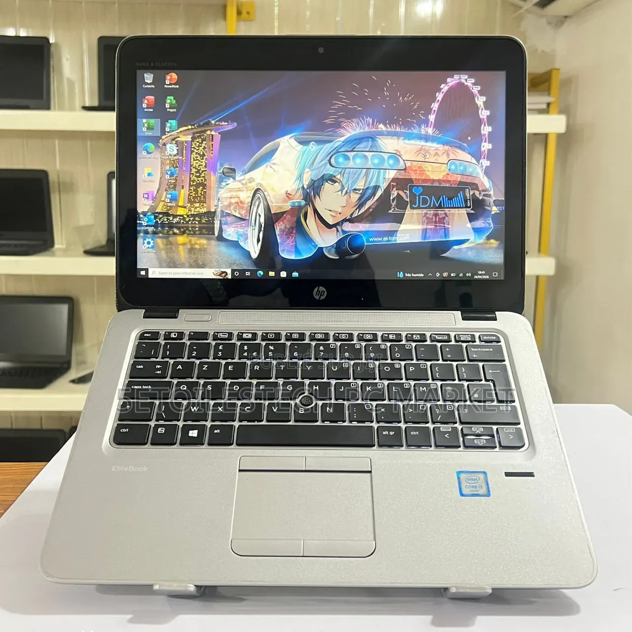 Nouveau HP EliteBook 820 G3 8GB Intel Core i5 SSD 128GB