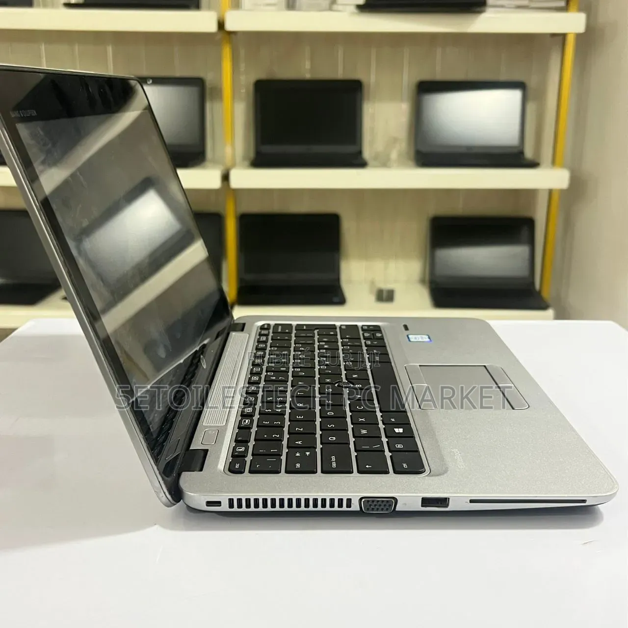 Nouveau HP EliteBook 820 G3 8GB Intel Core i5 SSD 128GB