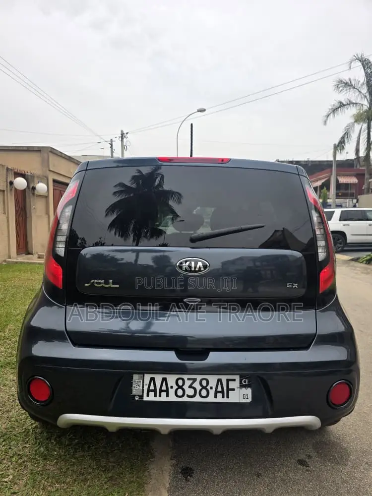 Kia Âme 2018 Gris