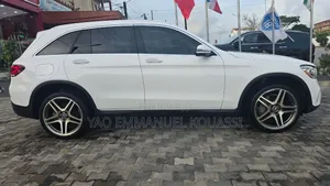 Mercedes-Benz GLC-Class 2025 Bleu