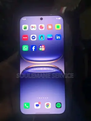 Tecno Spark 40 128 GB Noir